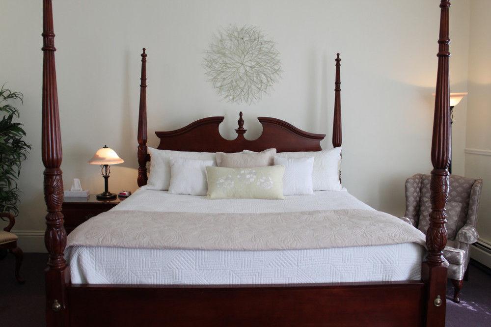 Kennedy Inn St. Andrews By The Sea Экстерьер фото