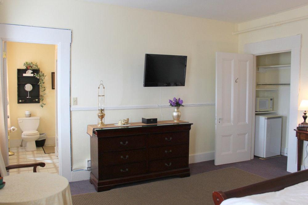 Kennedy Inn St. Andrews By The Sea Экстерьер фото