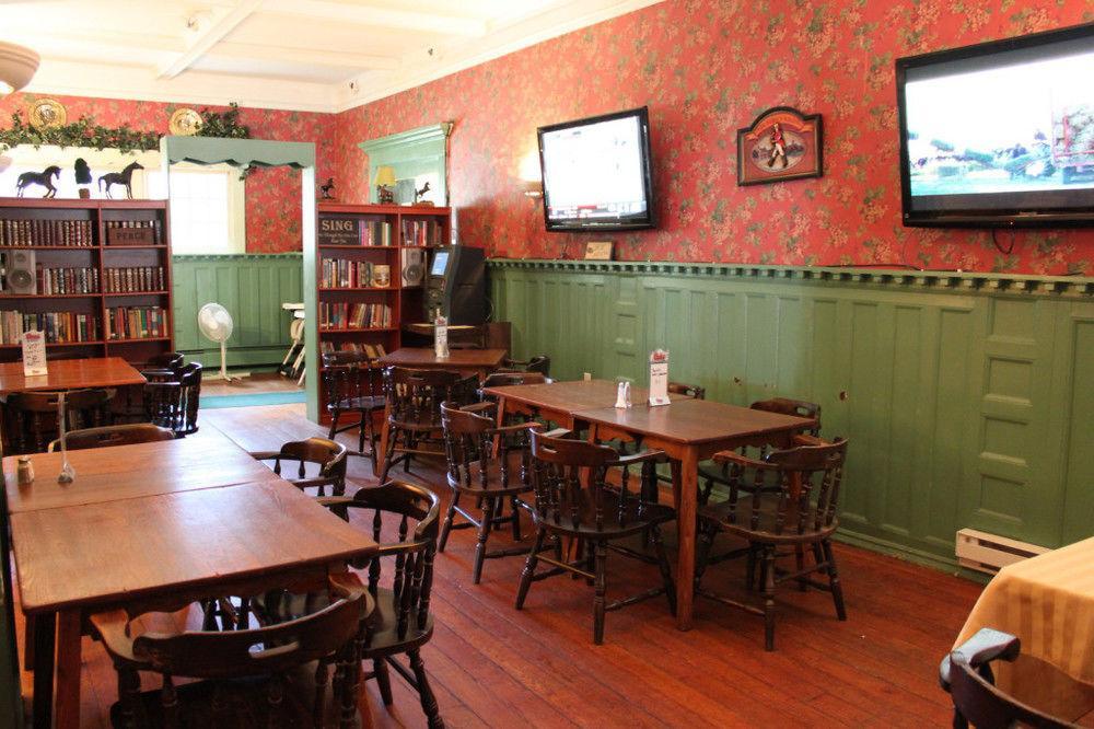 Kennedy Inn St. Andrews By The Sea Экстерьер фото