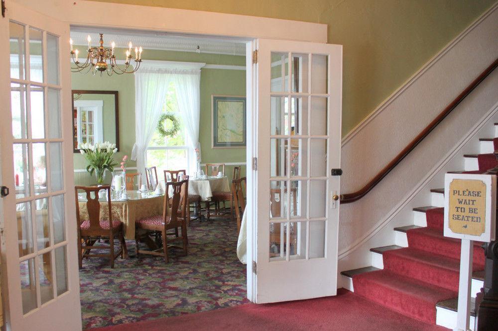Kennedy Inn St. Andrews By The Sea Экстерьер фото