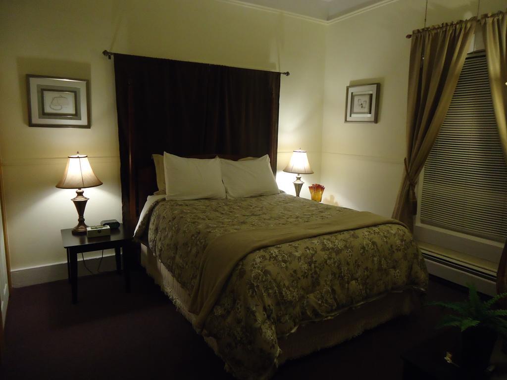 Kennedy Inn St. Andrews By The Sea Номер фото