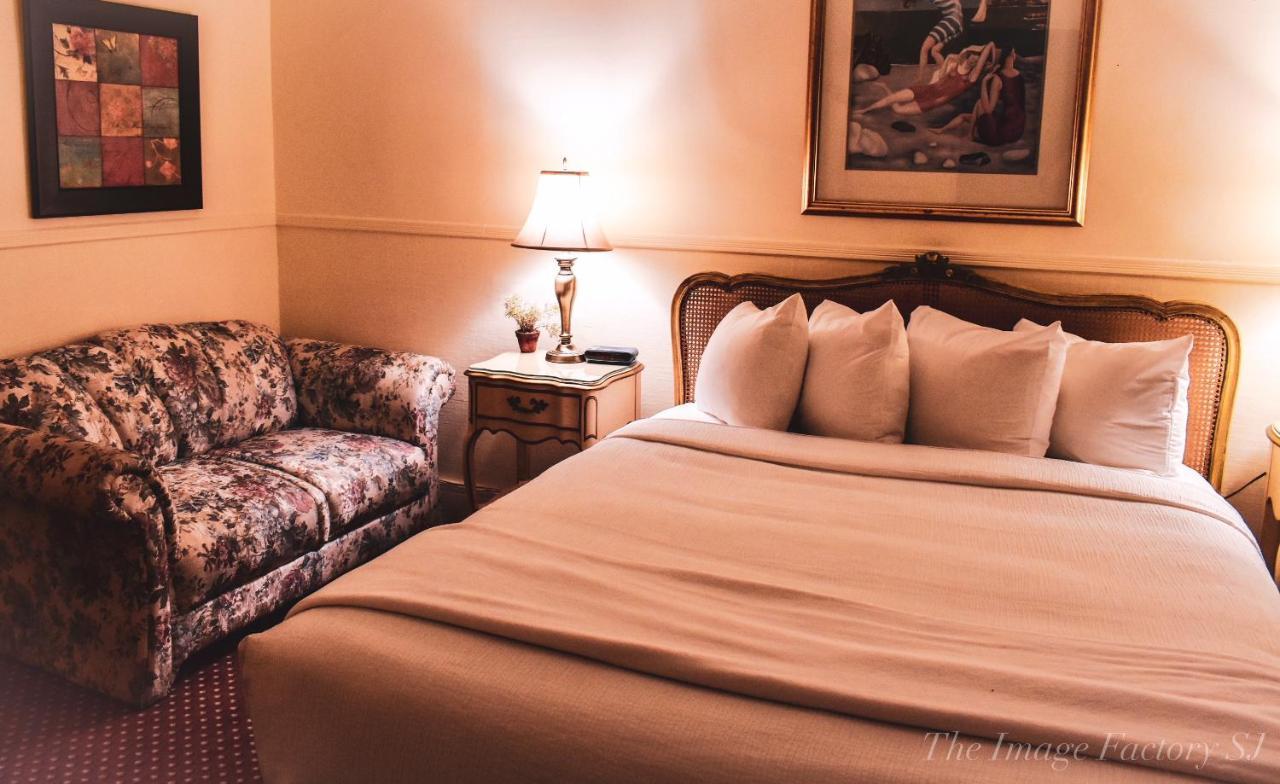 Kennedy Inn St. Andrews By The Sea Экстерьер фото